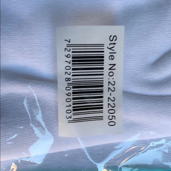 White long sleeve t-shirt - Picture 2 of 4